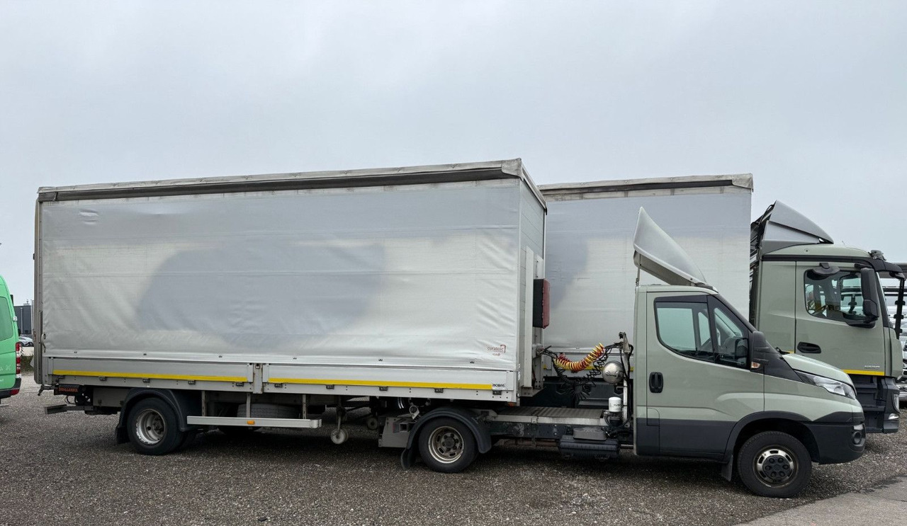Iveco 50C18T Daily 4x2,E6,mit Auflieger Mobas 7.5 Lade - Dragbil: bild 2 Iveco 50C18T Daily 4x2,E6,mit Auflieger Mobas 7.5 Lade - Dragbil: bild 2