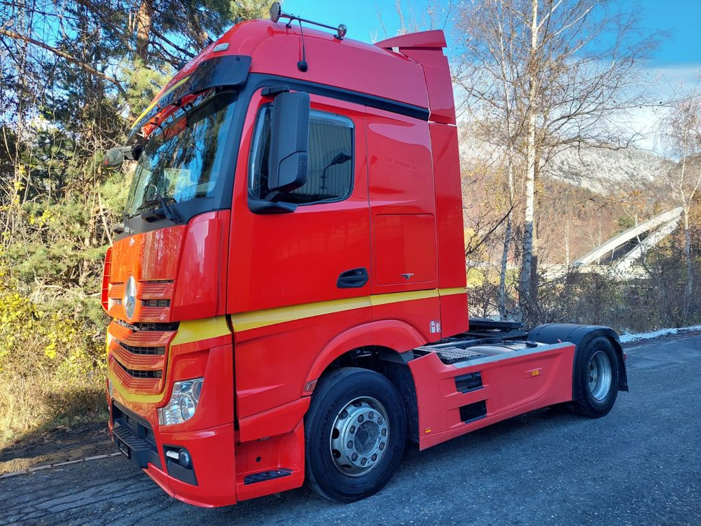 Mercedes-Benz Actros 1845 4x2, E6, Retarder, Schubbodenhydraul Mercedes-Benz Actros 1845 4x2, E6, Retarder, Schubbodenhydraul - Dragbil: bild 3 Mercedes-Benz Actros 1845 4x2, E6, Retarder, Schubbodenhydraul Mercedes-Benz Actros 1845 4x2, E6, Retarder, Schubbodenhydraul - Dragbil: bild 3