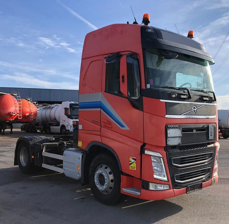 Volvo FH460 4x2, E6, ADR, Hydraulik  - Dragbil: bild 3 Volvo FH460 4x2, E6, ADR, Hydraulik  - Dragbil: bild 3