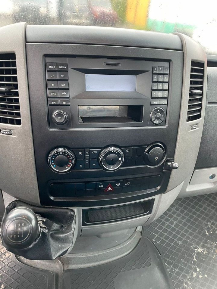 Mercedes-Benz 316 CDI, 5.20m Pritsche - Transportbil med flak: bild 4 Mercedes-Benz 316 CDI, 5.20m Pritsche - Transportbil med flak: bild 4