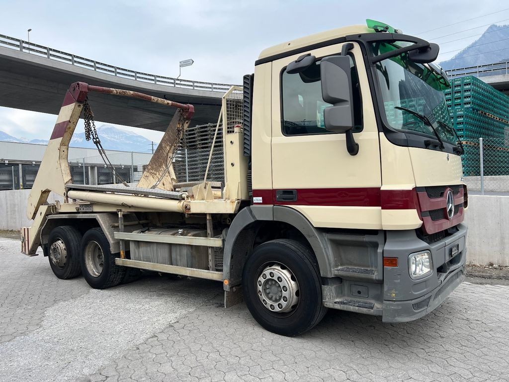 Mercedes-Benz Actros 2536 6x2, E5, MP3, WELAKI Mercedes-Benz Actros 2536 6x2, E5, MP3, WELAKI - Liftdumper lastbil: bild 1 Mercedes-Benz Actros 2536 6x2, E5, MP3, WELAKI Mercedes-Benz Actros 2536 6x2, E5, MP3, WELAKI - Liftdumper lastbil: bild 1