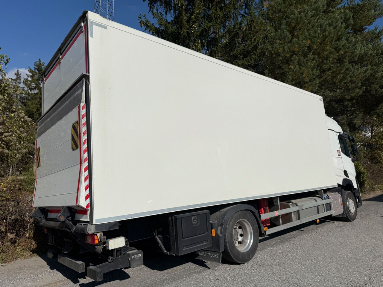 Renault T460 4x2, E 6, Carrier U850, -30C, Ladebordwand - Kylbil lastbil: bild 3 Renault T460 4x2, E 6, Carrier U850, -30C, Ladebordwand - Kylbil lastbil: bild 3