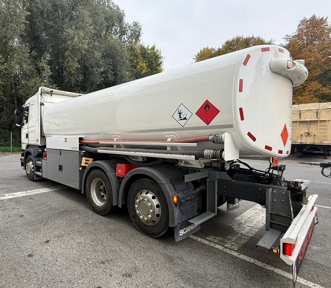 Scania R450 LB 6x2, ADR, E6,Schwarzmüller,Diesel/Benzin - Tankbil: bild 5 Scania R450 LB 6x2, ADR, E6,Schwarzmüller,Diesel/Benzin - Tankbil: bild 5