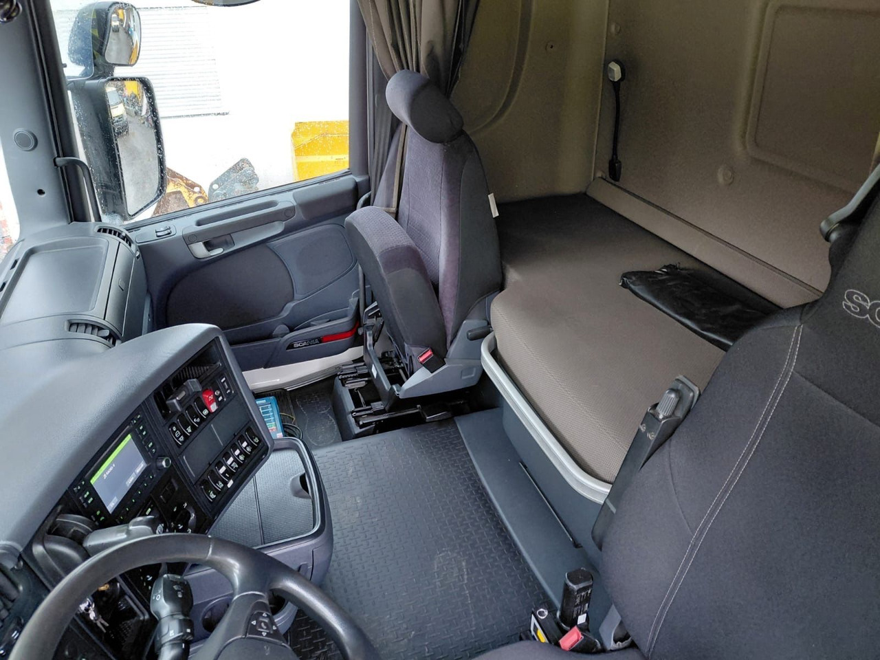 Leasa  Scania R450 LB 6x2, ADR, E6,Schwarzmüller,Diesel/Benzin Scania R450 LB 6x2, ADR, E6,Schwarzmüller,Diesel/Benzin: bild 26