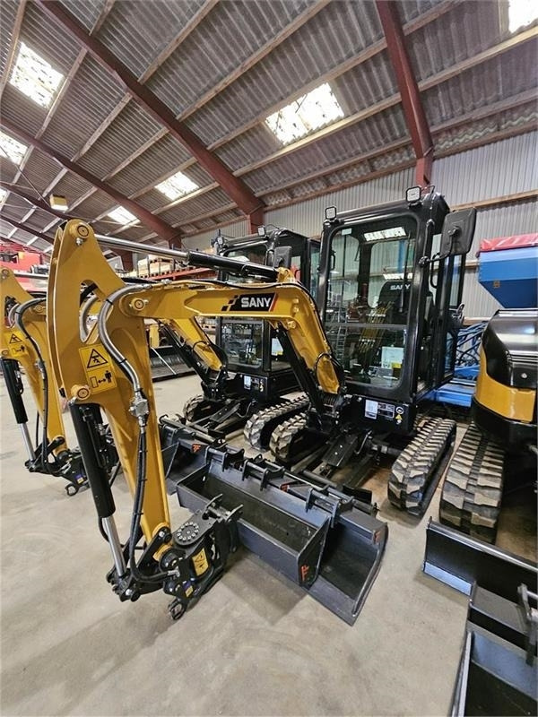 Bandgrävare Sany sy26u Med TF tiltskifte og TF skovlpakke: bild 7 Bandgrävare Sany sy26u Med TF tiltskifte og TF skovlpakke: bild 7
