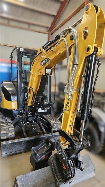 Bandgrävare Sany sy26u Med TF tiltskifte og TF skovlpakke: bild 6 Bandgrävare Sany sy26u Med TF tiltskifte og TF skovlpakke: bild 6
