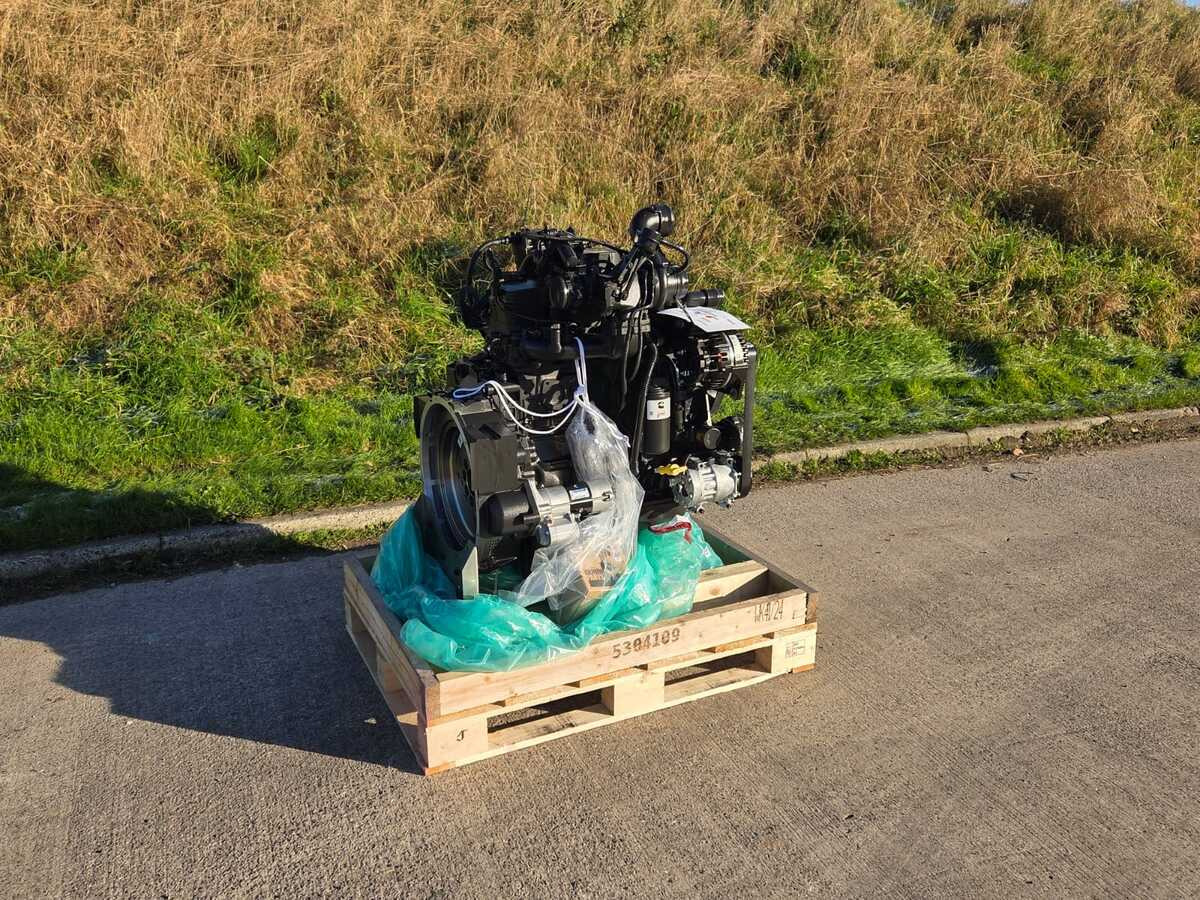 Cummins QSB4.5 engine 126kw EPA Rated - Motor för Byggmaskiner: bild 3 Cummins QSB4.5 engine 126kw EPA Rated - Motor för Byggmaskiner: bild 3