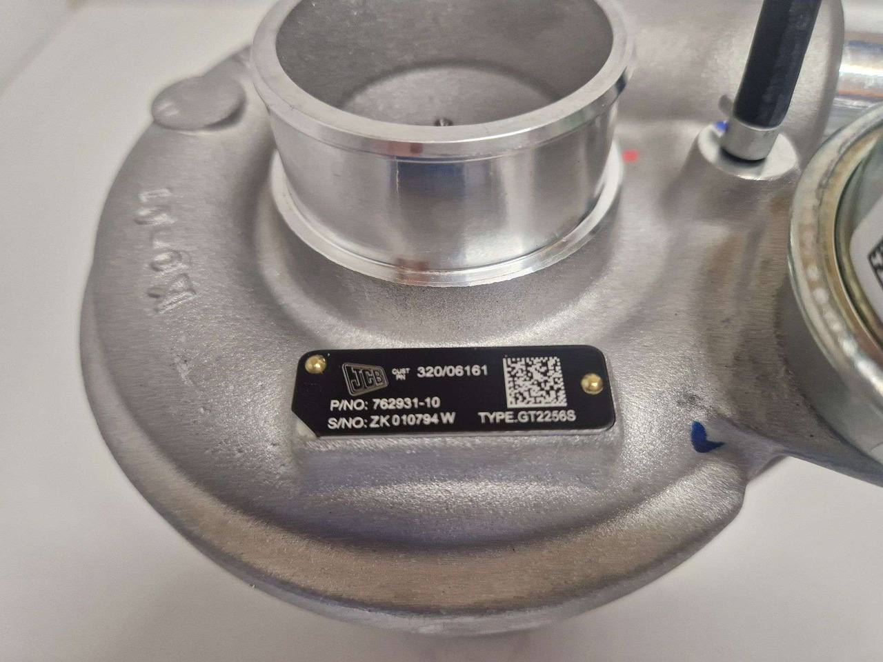 JCB 74kw mT3 Turbo Garrett Turbocharger 320/06161 / 762931-10 - Motor och reservdelar för Byggmaskiner: bild 2 JCB 74kw mT3 Turbo Garrett Turbocharger 320/06161 / 762931-10 - Motor och reservdelar för Byggmaskiner: bild 2