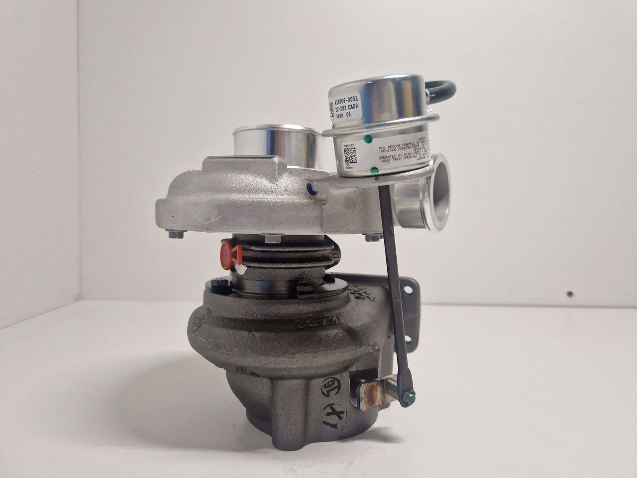JCB 74kw mT3 Turbo Garrett Turbocharger 320/06161 / 762931-10 - Motor och reservdelar för Byggmaskiner: bild 3 JCB 74kw mT3 Turbo Garrett Turbocharger 320/06161 / 762931-10 - Motor och reservdelar för Byggmaskiner: bild 3