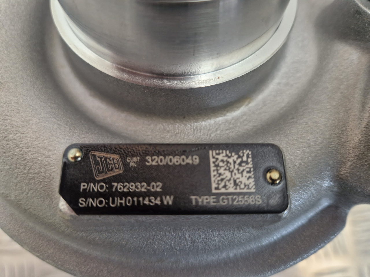 JCB turbocharger 320/06049 Garrett Turbo 762932-02 - Motor och reservdelar för Byggmaskiner: bild 5 JCB turbocharger 320/06049 Garrett Turbo 762932-02 - Motor och reservdelar för Byggmaskiner: bild 5
