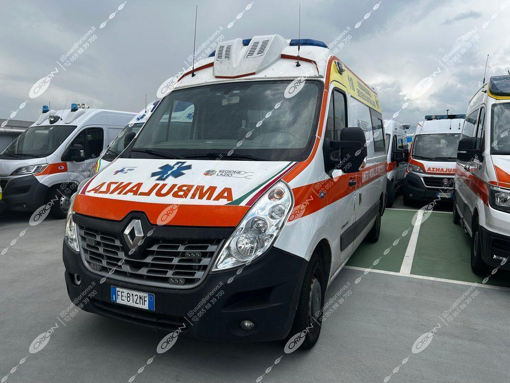 ORION Renault Master - Ambulans: bild 1 ORION Renault Master - Ambulans: bild 1
