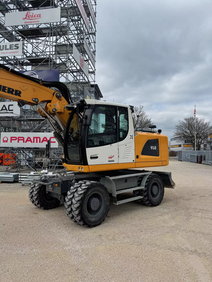 2022 Liebherr A 918 Litronic G6.0-D - Grävmaskin på däck: bild 1 2022 Liebherr A 918 Litronic G6.0-D - Grävmaskin på däck: bild 1