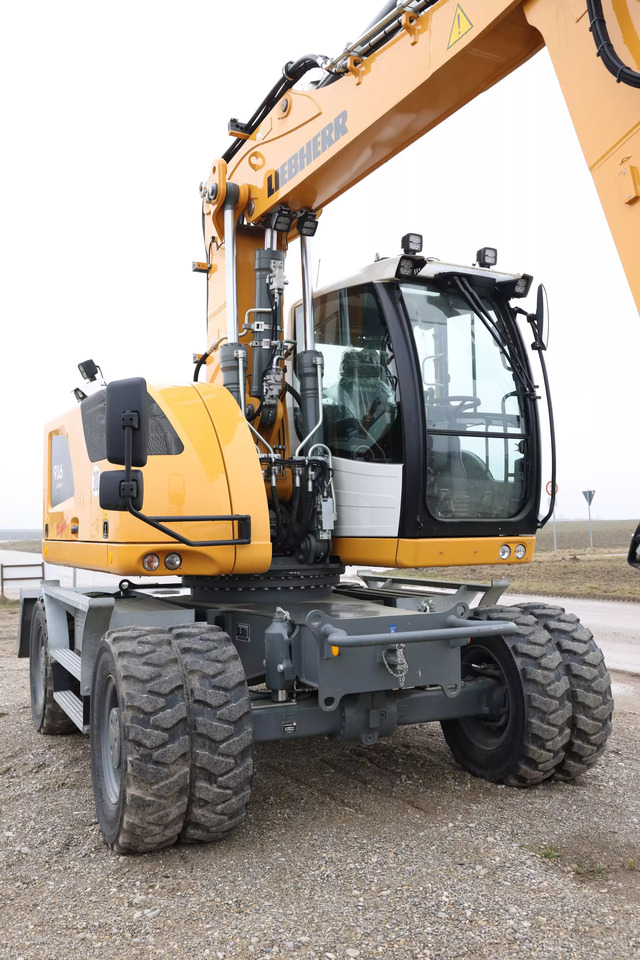 2023 Liebherr A 916 Compact Litronic G6.0-D - Grävmaskin på däck: bild 2 2023 Liebherr A 916 Compact Litronic G6.0-D - Grävmaskin på däck: bild 2