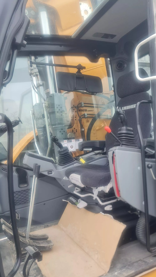2023 Liebherr R 920 Compact G6.1-D Litronic - Bandgrävare: bild 5 2023 Liebherr R 920 Compact G6.1-D Litronic - Bandgrävare: bild 5