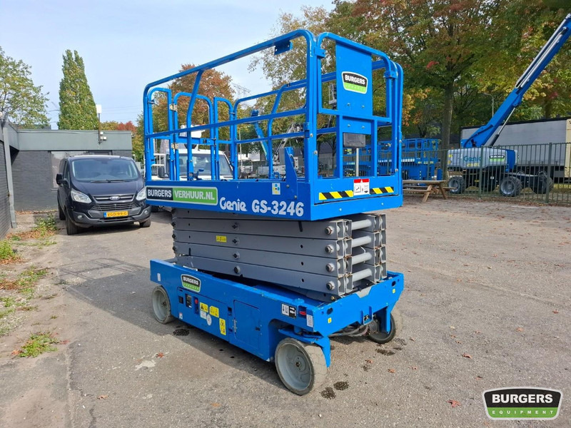 Genie GS3246 Nieuwe accus + lader - Saxlift: bild 2 Genie GS3246 Nieuwe accus + lader - Saxlift: bild 2
