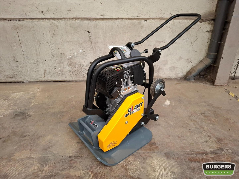 Giant GP2158SD - Vibroplatta: bild 1 Giant GP2158SD - Vibroplatta: bild 1