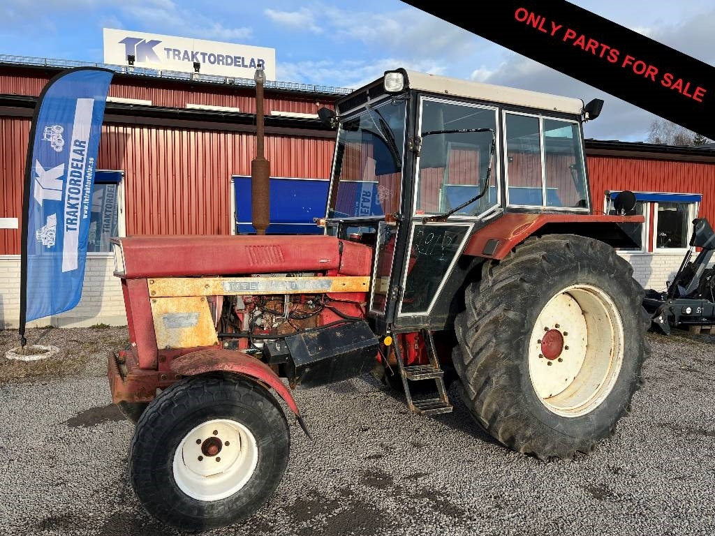 International 844 Dismantled: only spare parts - Traktor: bild 1 International 844 Dismantled: only spare parts - Traktor: bild 1