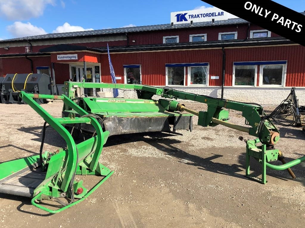 John Deere 1365 dismantled: only spare parts - Slåttermaskin: bild 1 John Deere 1365 dismantled: only spare parts - Slåttermaskin: bild 1