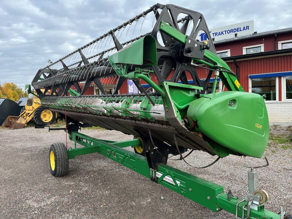 John Deere 622R Skärbord / Header 20 fot till JD T550 i  - Tillbehör för skördemaskin: bild 2 John Deere 622R Skärbord / Header 20 fot till JD T550 i  - Tillbehör för skördemaskin: bild 2