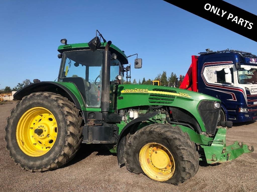 John Deere 7920 Dismantled: only spare parts - Traktor: bild 1 John Deere 7920 Dismantled: only spare parts - Traktor: bild 1