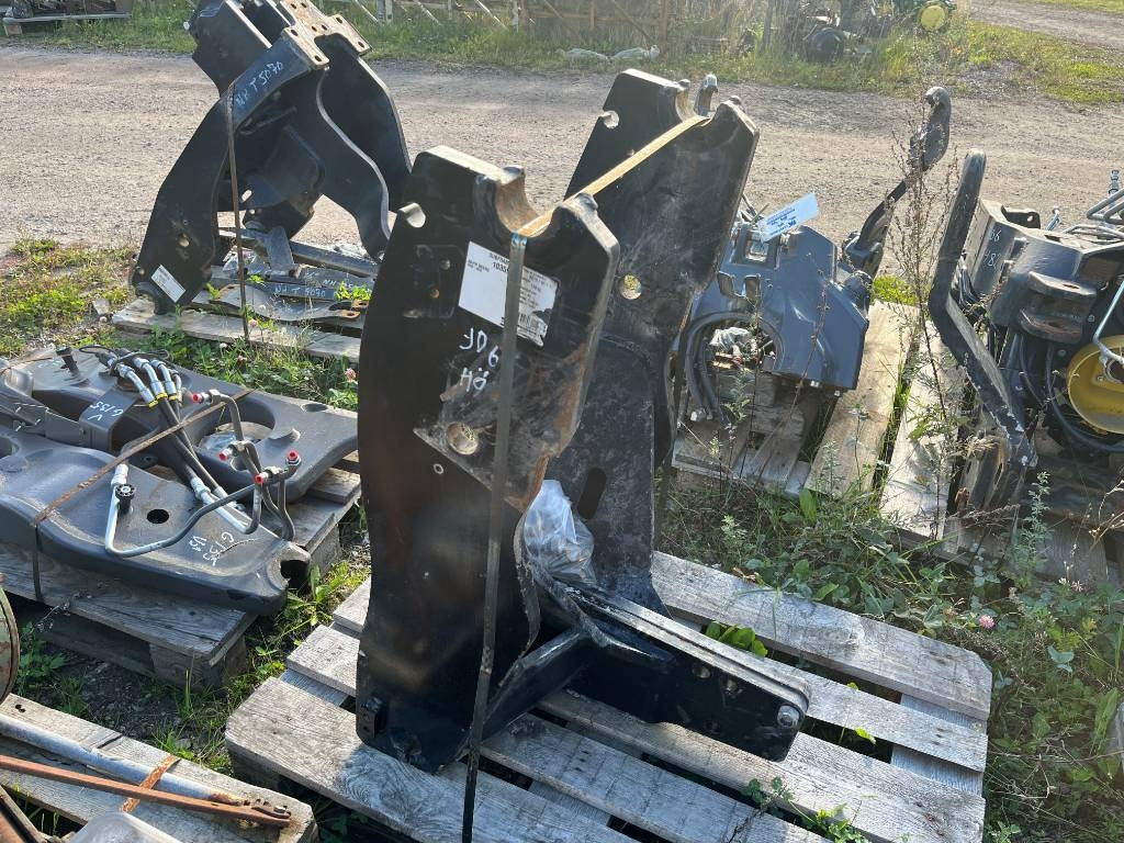Lastarfäste Quicke Ålö Trima till JD 6520 - 6930 - Frontlastar för traktor: bild 1 Lastarfäste Quicke Ålö Trima till JD 6520 - 6930 - Frontlastar för traktor: bild 1