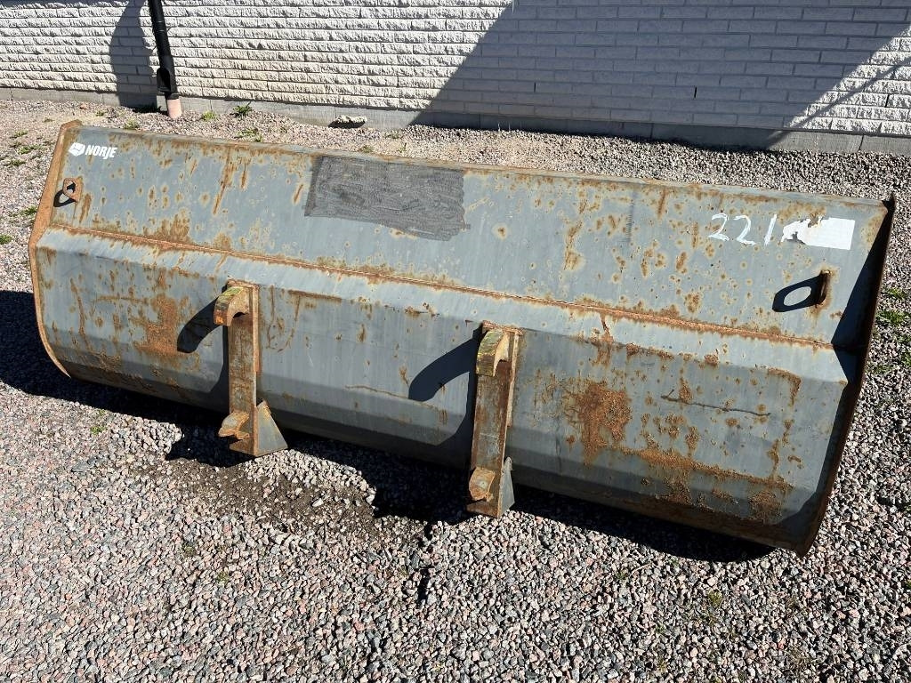 Lättmatrialskopa Norje Trima / SMS fäste - Skopa för Byggmaskiner: bild 1 Lättmatrialskopa Norje Trima / SMS fäste - Skopa för Byggmaskiner: bild 1