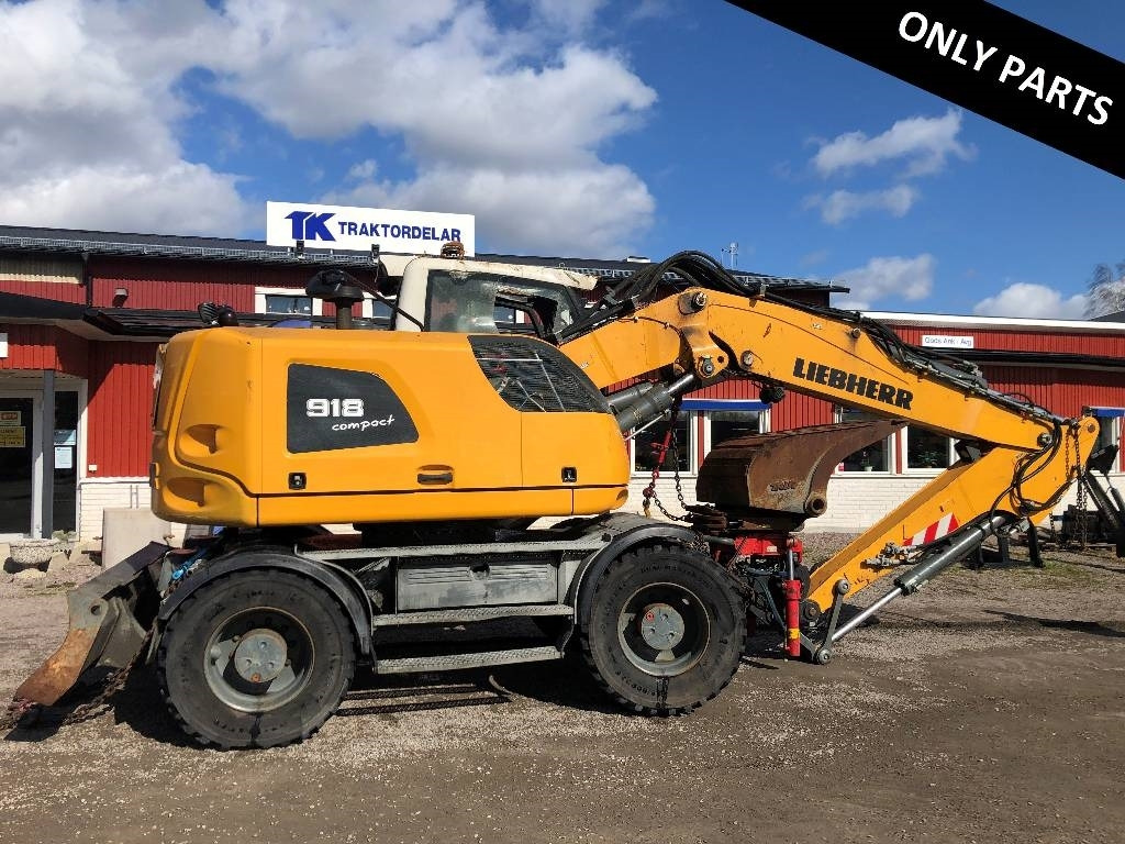 Liebherr 918 Compact Dismantled: only spare parts - Grävmaskin på däck: bild 1 Liebherr 918 Compact Dismantled: only spare parts - Grävmaskin på däck: bild 1