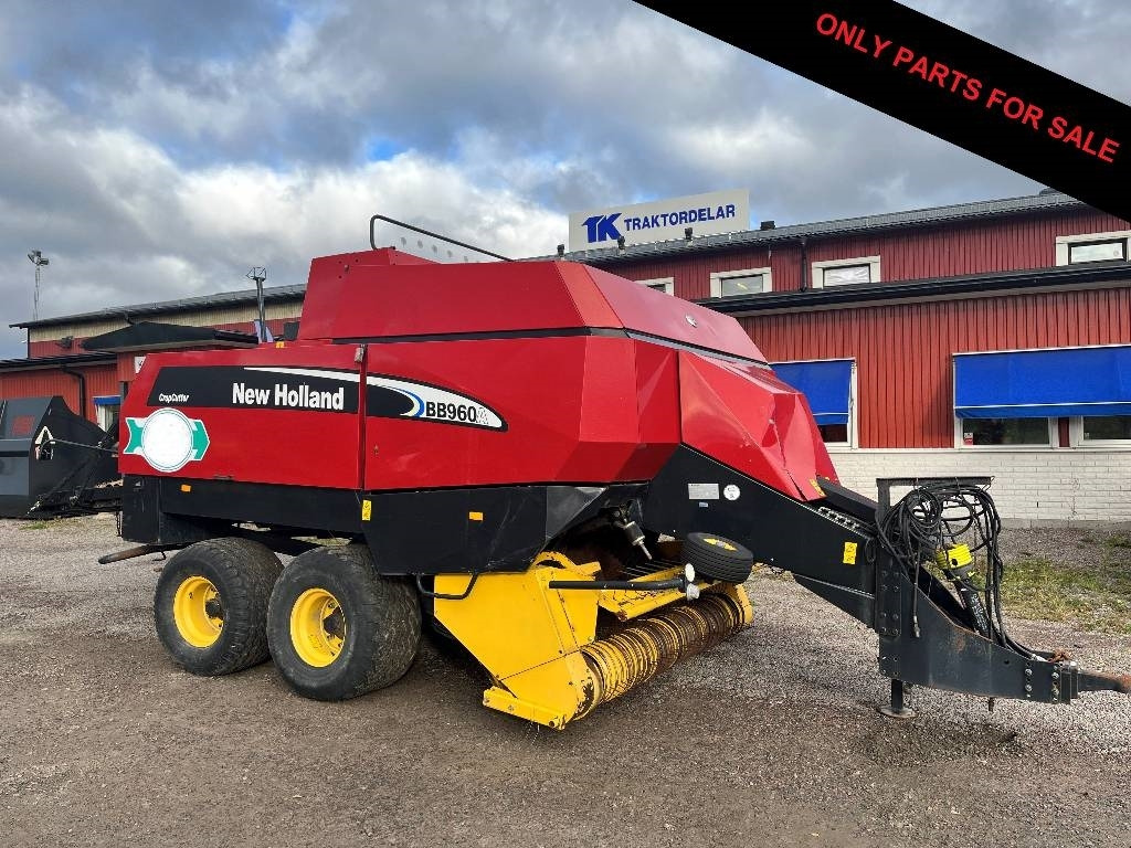 New Holland BB 960 A Dismantled: only spare parts - Fyrkantspress: bild 1 New Holland BB 960 A Dismantled: only spare parts - Fyrkantspress: bild 1
