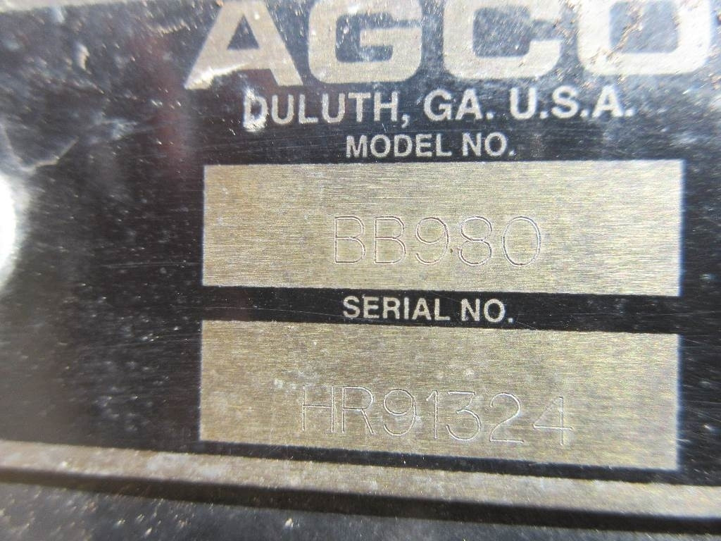 New Holland BB980 Damaged / Skadad - Fyrkantspress: bild 2 New Holland BB980 Damaged / Skadad - Fyrkantspress: bild 2