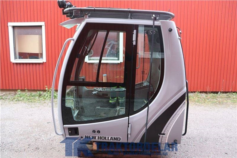 New Holland WE150C - Hytt för Lantbruksmaskiner: bild 4 New Holland WE150C - Hytt för Lantbruksmaskiner: bild 4