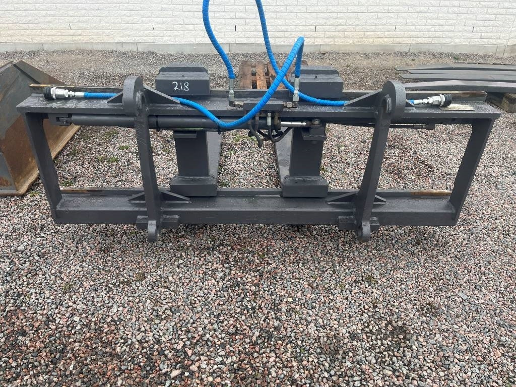Pallgafflar / Forks Hydrauliska 9,9 ton - Gafflar för Byggmaskiner: bild 2 Pallgafflar / Forks Hydrauliska 9,9 ton - Gafflar för Byggmaskiner: bild 2