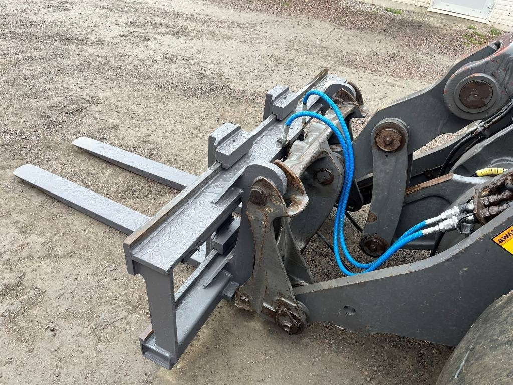 Pallgafflar / Forks Hydrauliska 9,9 ton - Gafflar för Byggmaskiner: bild 4 Pallgafflar / Forks Hydrauliska 9,9 ton - Gafflar för Byggmaskiner: bild 4