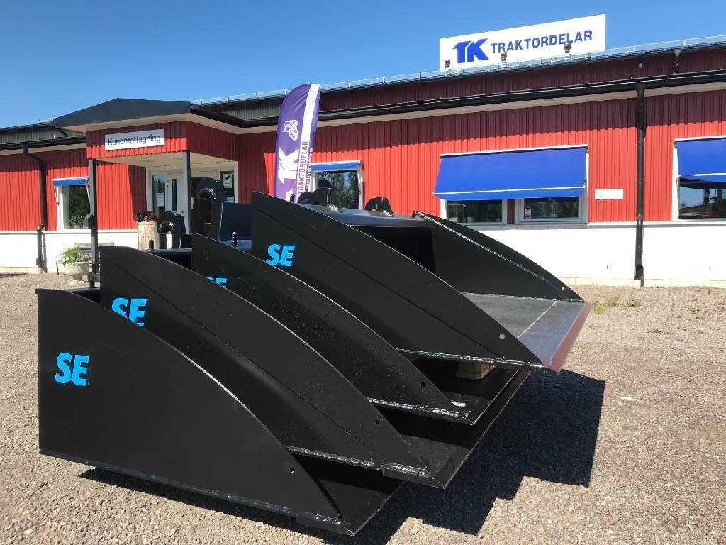 Planeringsskopa SE 2,65 Bred Rasskydd - Skopa för Byggmaskiner: bild 4 Planeringsskopa SE 2,65 Bred Rasskydd - Skopa för Byggmaskiner: bild 4