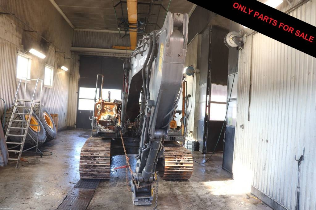 Volvo EC 140 B Dismantled. Only spare parts - Bandgrävare: bild 2 Volvo EC 140 B Dismantled. Only spare parts - Bandgrävare: bild 2