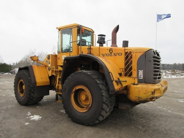 Volvo L220E Delar / Parts - Hjullastare: bild 2 Volvo L220E Delar / Parts - Hjullastare: bild 2