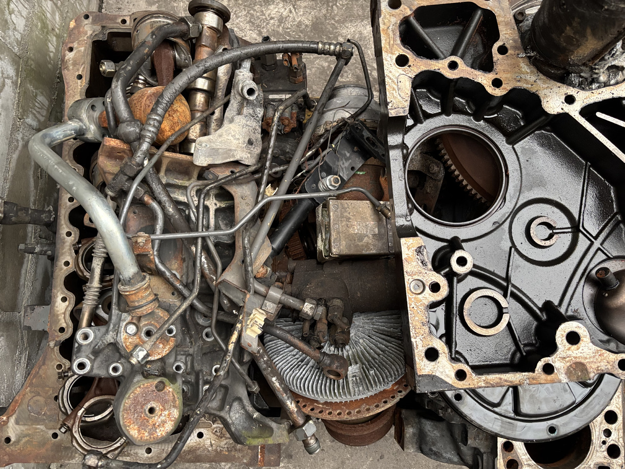 Axion 870 New Holland T7.270 T7 270 Silnik FPT 6.7 L Tłumik Drgań Koło Zamachowe Blok Pokrywa CZĘŚCI - Svänghjul för Lantbruksmaskiner: bild 5 Axion 870 New Holland T7.270 T7 270 Silnik FPT 6.7 L Tłumik Drgań Koło Zamachowe Blok Pokrywa CZĘŚCI - Svänghjul för Lantbruksmaskiner: bild 5