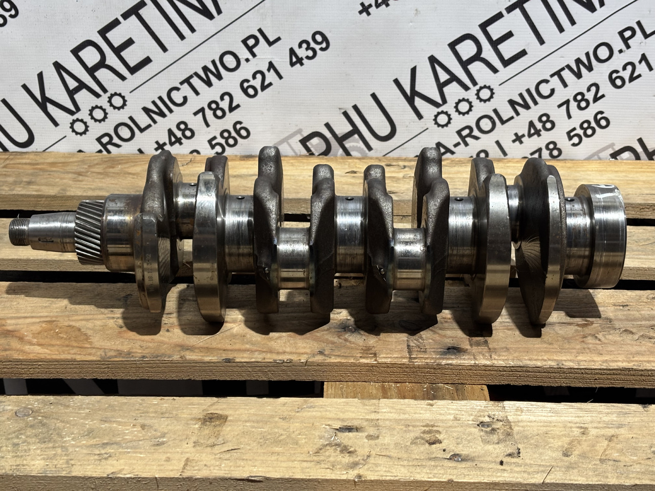 CAT CATERPILLAR Wał korbowy 3024C C2.2 308-1852 3081852 - Vevaxel för Lantbruksmaskiner: bild 1 CAT CATERPILLAR Wał korbowy 3024C C2.2 308-1852 3081852 - Vevaxel för Lantbruksmaskiner: bild 1