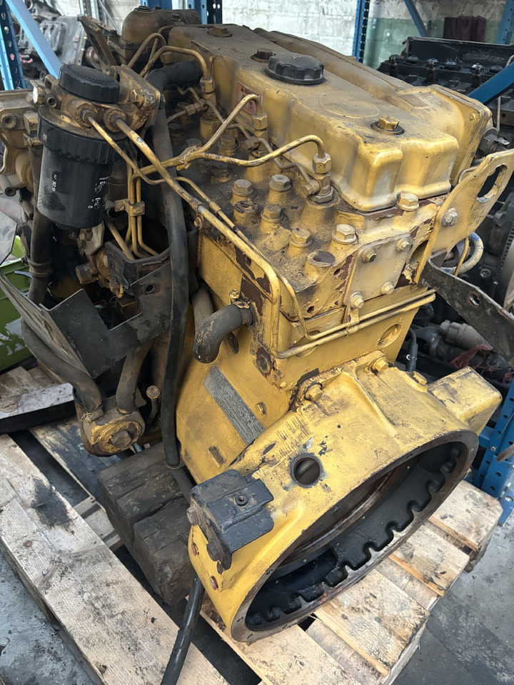 Cat Perkins 130-6342 1935/2200 Silnik CZĘŚCI - Motor för Lantbruksmaskiner: bild 1 Cat Perkins 130-6342 1935/2200 Silnik CZĘŚCI - Motor för Lantbruksmaskiner: bild 1