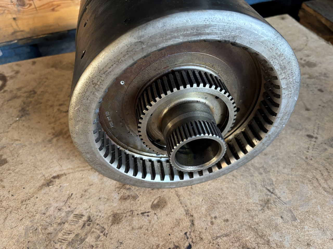 Claas AXION 830 CMATIC Dzwon Sprzęgła Koło Zębate 0011658030 0011658130 0011658230 - Koppling och reservdelar för Lantbruksmaskiner: bild 3 Claas AXION 830 CMATIC Dzwon Sprzęgła Koło Zębate 0011658030 0011658130 0011658230 - Koppling och reservdelar för Lantbruksmaskiner: bild 3