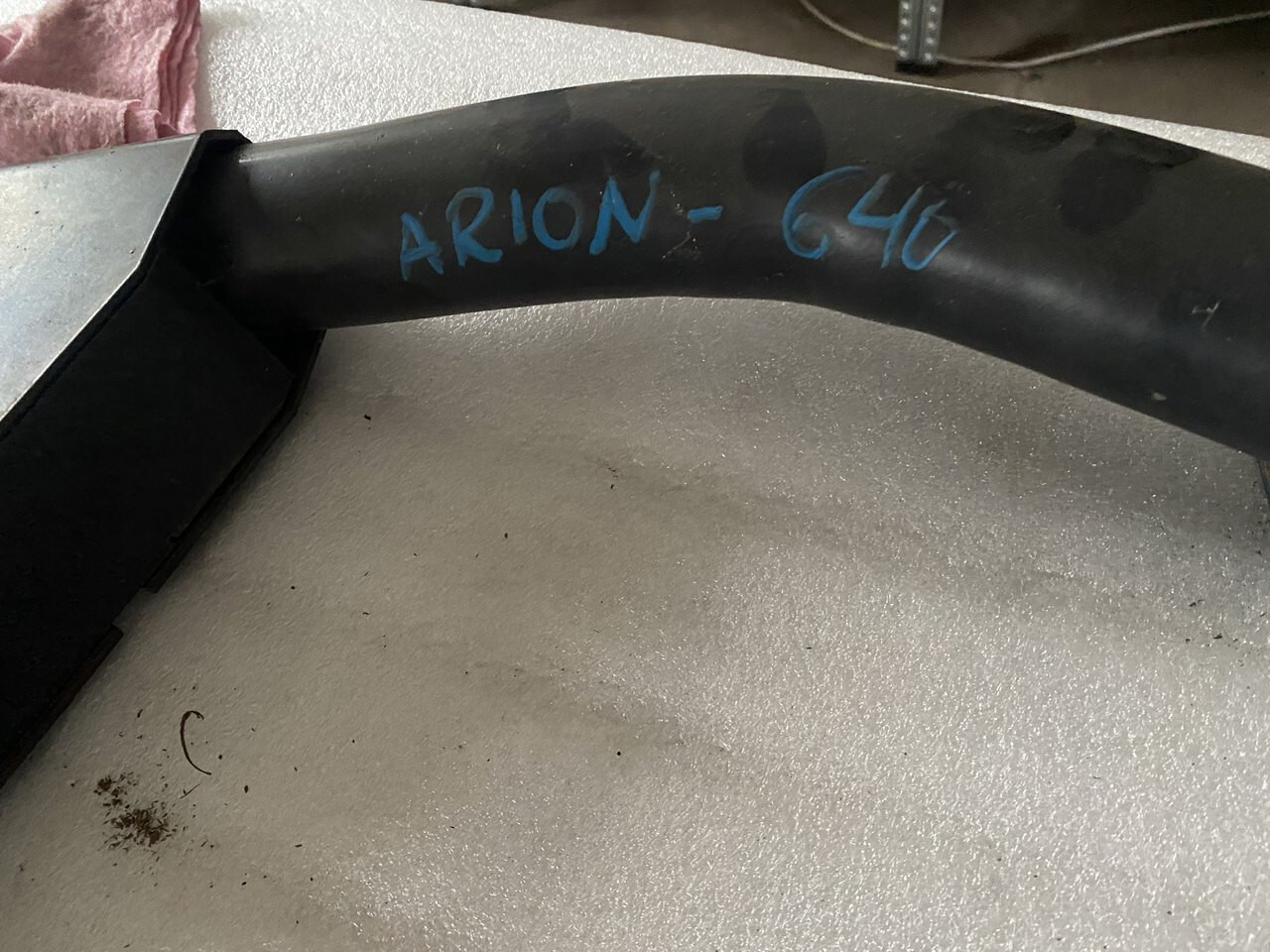 Claas Arion 640 - Lampy / Mocowania Lamp / Reflektory - Ljus/ Belysning för Lantbruksmaskiner: bild 2 Claas Arion 640 - Lampy / Mocowania Lamp / Reflektory - Ljus/ Belysning för Lantbruksmaskiner: bild 2