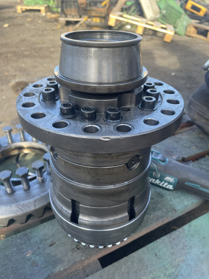 Claas Axion 920-950 - mechanizm różnicowy dyferencjał 0011645860 - Differential för Lantbruksmaskiner: bild 1 Claas Axion 920-950 - mechanizm różnicowy dyferencjał 0011645860 - Differential för Lantbruksmaskiner: bild 1