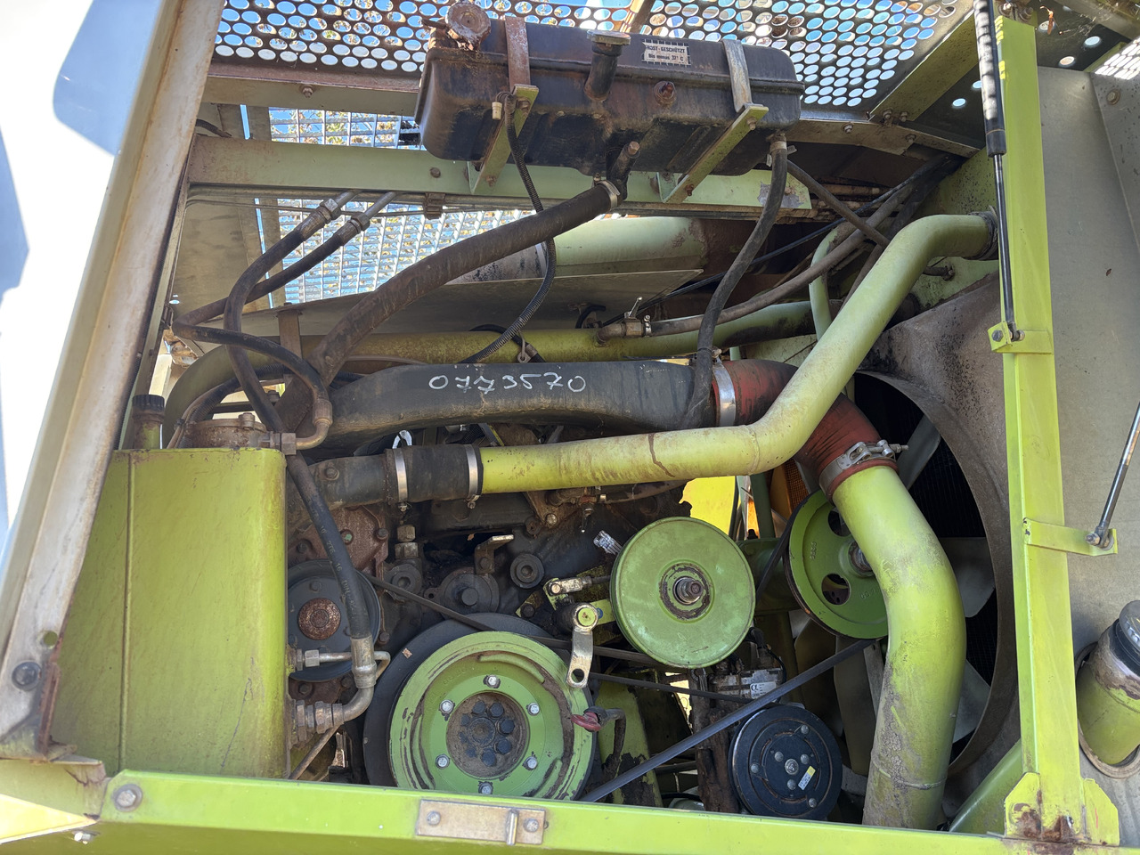 Claas Jaguar 820 840 860 880 Koło Pasowe 0009846790 00 0984 679 0 - Rem för Lantbruksmaskiner: bild 1 Claas Jaguar 820 840 860 880 Koło Pasowe 0009846790 00 0984 679 0 - Rem för Lantbruksmaskiner: bild 1