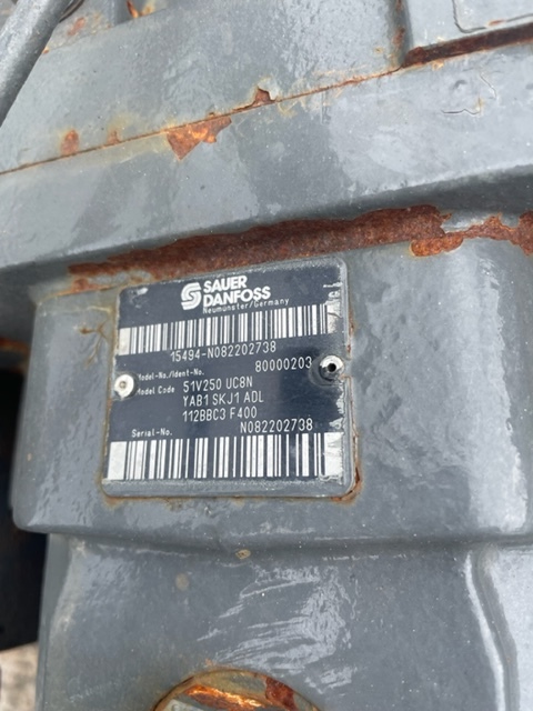 Claas Lexion 600 silnik Jazdy claas 0007454880 , Sauer Danfoss 51V250 UC8N - Hydraulmotor för Skördetröska: bild 1 Claas Lexion 600 silnik Jazdy claas 0007454880 , Sauer Danfoss 51V250 UC8N - Hydraulmotor för Skördetröska: bild 1