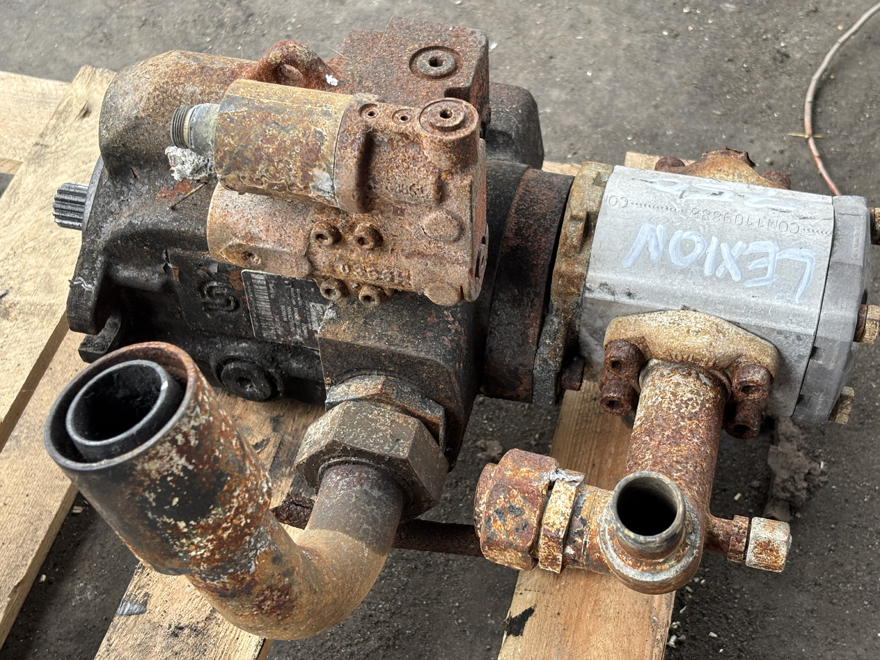 Claas Lexion 750 Danfos Bosch Rexroth Pompa Hydrauliczna KRR045DECD2NN KRR045 83024430 - Hydraulpump för Lantbruksmaskiner: bild 4 Claas Lexion 750 Danfos Bosch Rexroth Pompa Hydrauliczna KRR045DECD2NN KRR045 83024430 - Hydraulpump för Lantbruksmaskiner: bild 4