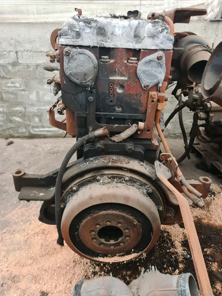 Cummins QSX15 Silnik Blok Miska Olejowa Wał Korbowy Koło Zamachowe Tłok Korbowód CZĘŚCI - Vevaxel för Lantbruksmaskiner: bild 2 Cummins QSX15 Silnik Blok Miska Olejowa Wał Korbowy Koło Zamachowe Tłok Korbowód CZĘŚCI - Vevaxel för Lantbruksmaskiner: bild 2