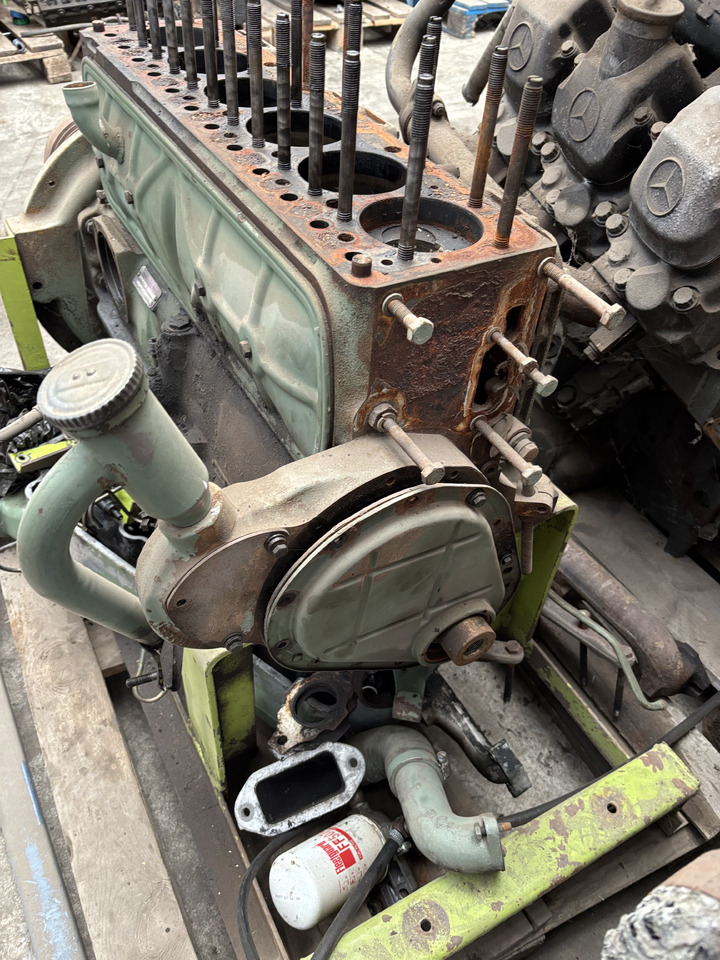 Daimler Benz Mercedes OM352 352.900 Silnik Części Blok - Motor och reservdelar för Lantbruksmaskiner: bild 4 Daimler Benz Mercedes OM352 352.900 Silnik Części Blok - Motor och reservdelar för Lantbruksmaskiner: bild 4