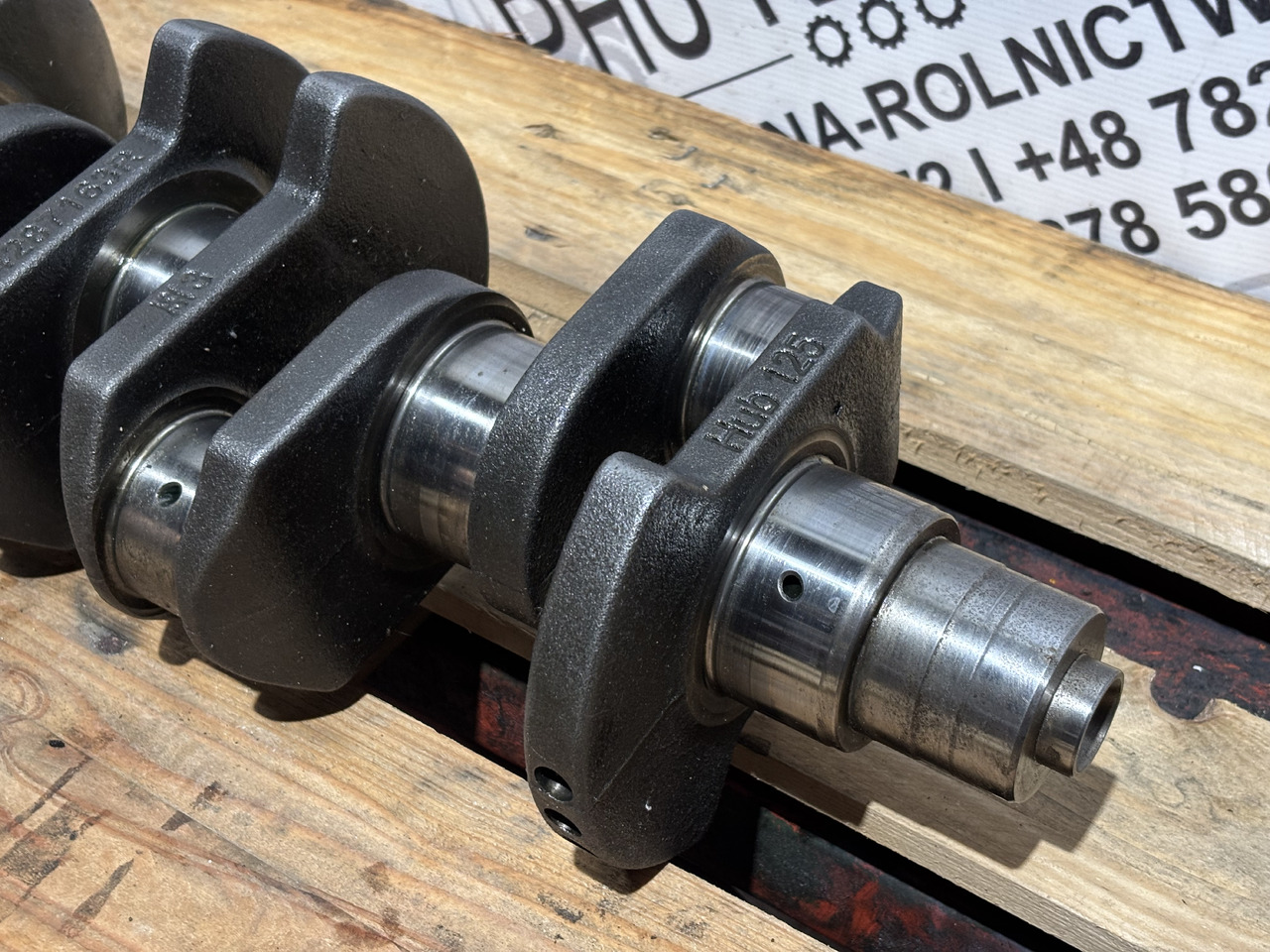 Vevaxel för Lantbruksmaskiner Deutz 04287163R  TD 2011 L04 TD2011L04 Wał Korbowy: bild 6