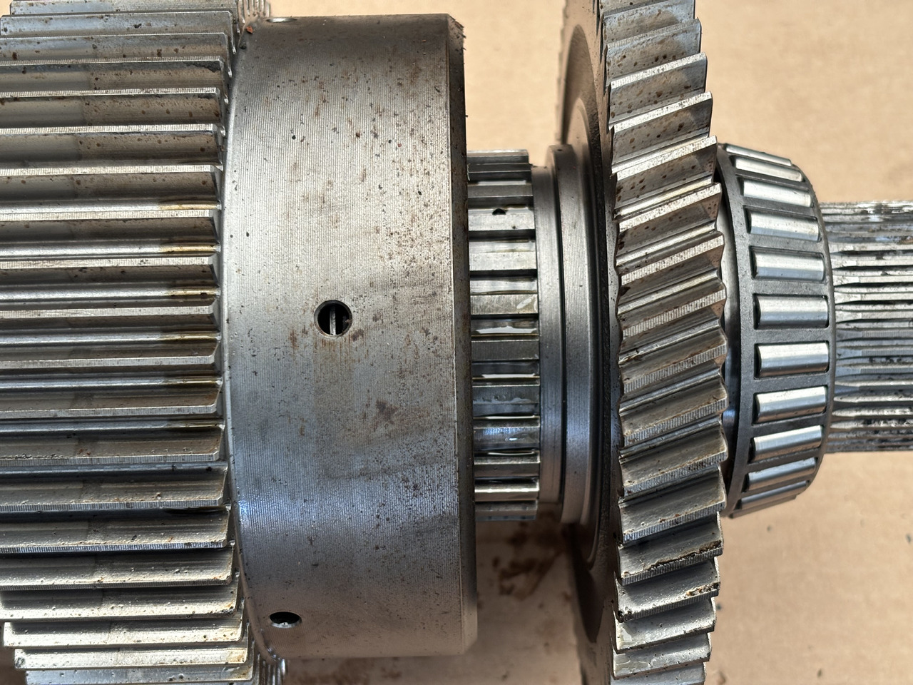 Deutz Fahr Agrotron 230 Skrzynia Biegów Kosz Obudowa Wał Tryb Zębatka Trzpień CZĘŚCI - Växellåda för Lantbruksmaskiner: bild 5 Deutz Fahr Agrotron 230 Skrzynia Biegów Kosz Obudowa Wał Tryb Zębatka Trzpień CZĘŚCI - Växellåda för Lantbruksmaskiner: bild 5