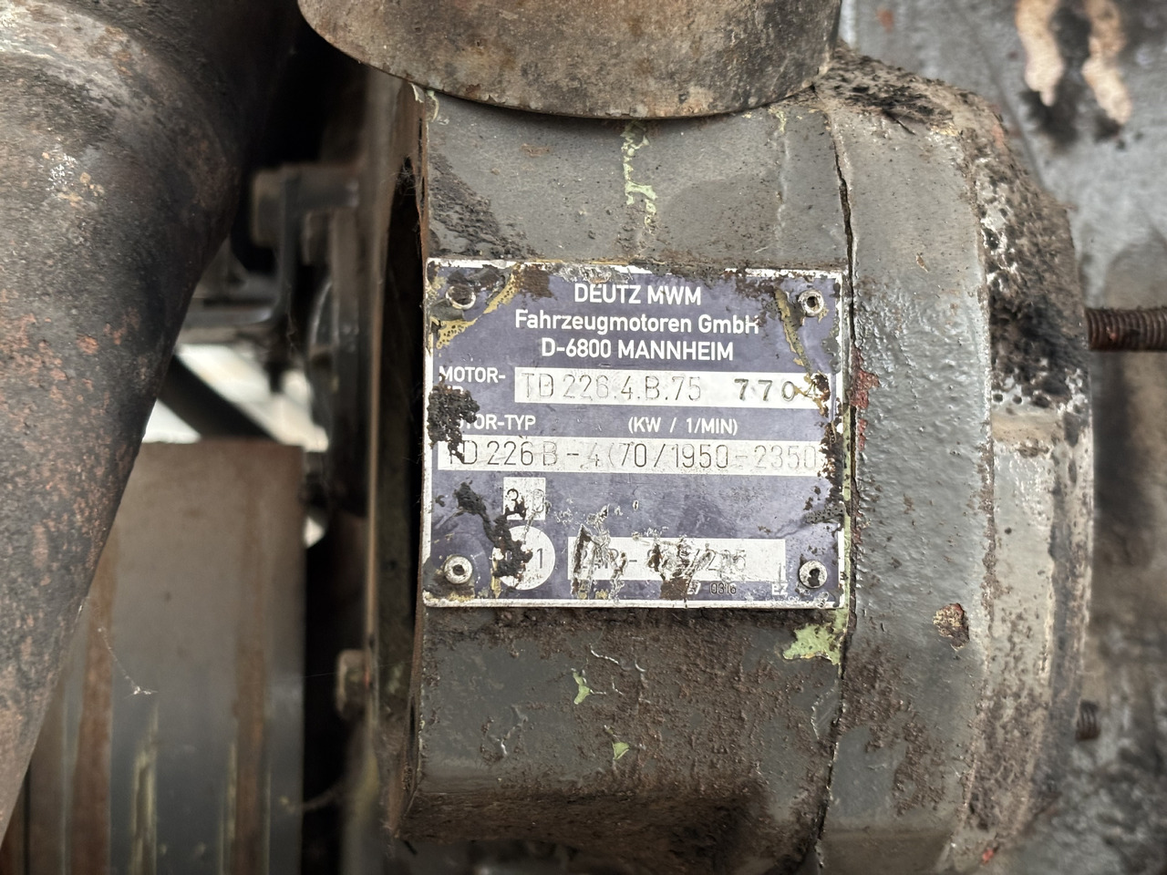 Fendt 309 Deutz TD226-B4 MWM Silnik Blok Pokrywa Obudowa Koło Zamachowe Miska Olejowa CZĘŚCI - Svänghjul för Lantbruksmaskiner: bild 3 Fendt 309 Deutz TD226-B4 MWM Silnik Blok Pokrywa Obudowa Koło Zamachowe Miska Olejowa CZĘŚCI - Svänghjul för Lantbruksmaskiner: bild 3