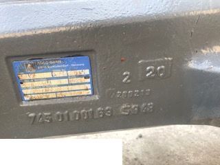 Fendt 716 -Oś Przednia TYP x711 ~ Fendt 7450100163 - Framaxel för Lantbruksmaskiner: bild 1 Fendt 716 -Oś Przednia TYP x711 ~ Fendt 7450100163 - Framaxel för Lantbruksmaskiner: bild 1